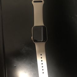 Apple Watch SE GPS 41mm