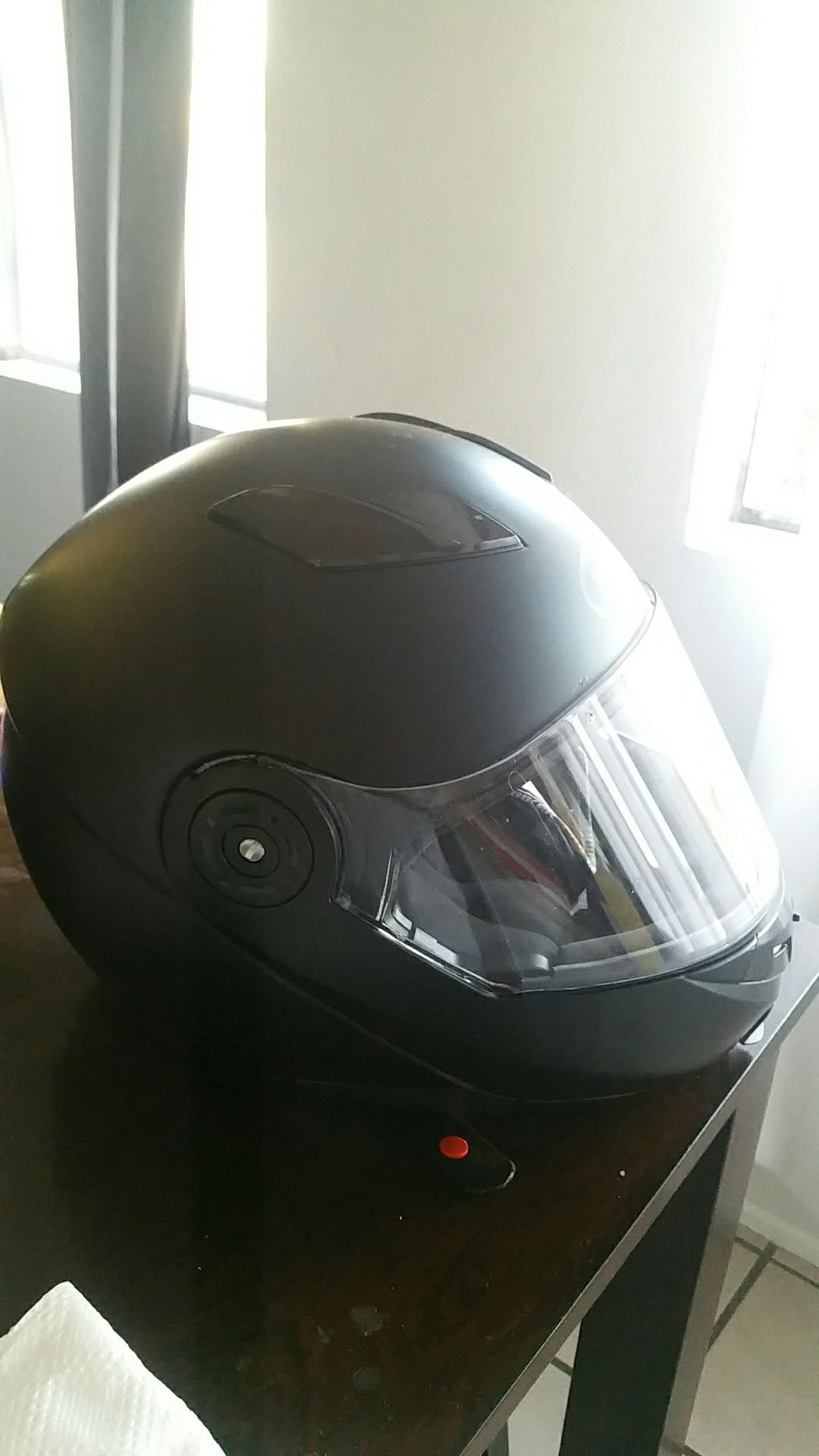 Motor cycle helmet