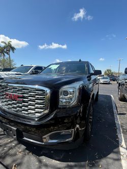 2018 GMC Yukon