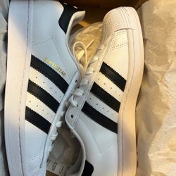 Adidas Superstars 