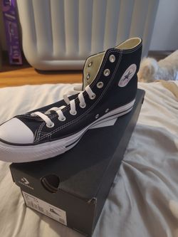 Converse size 9.5