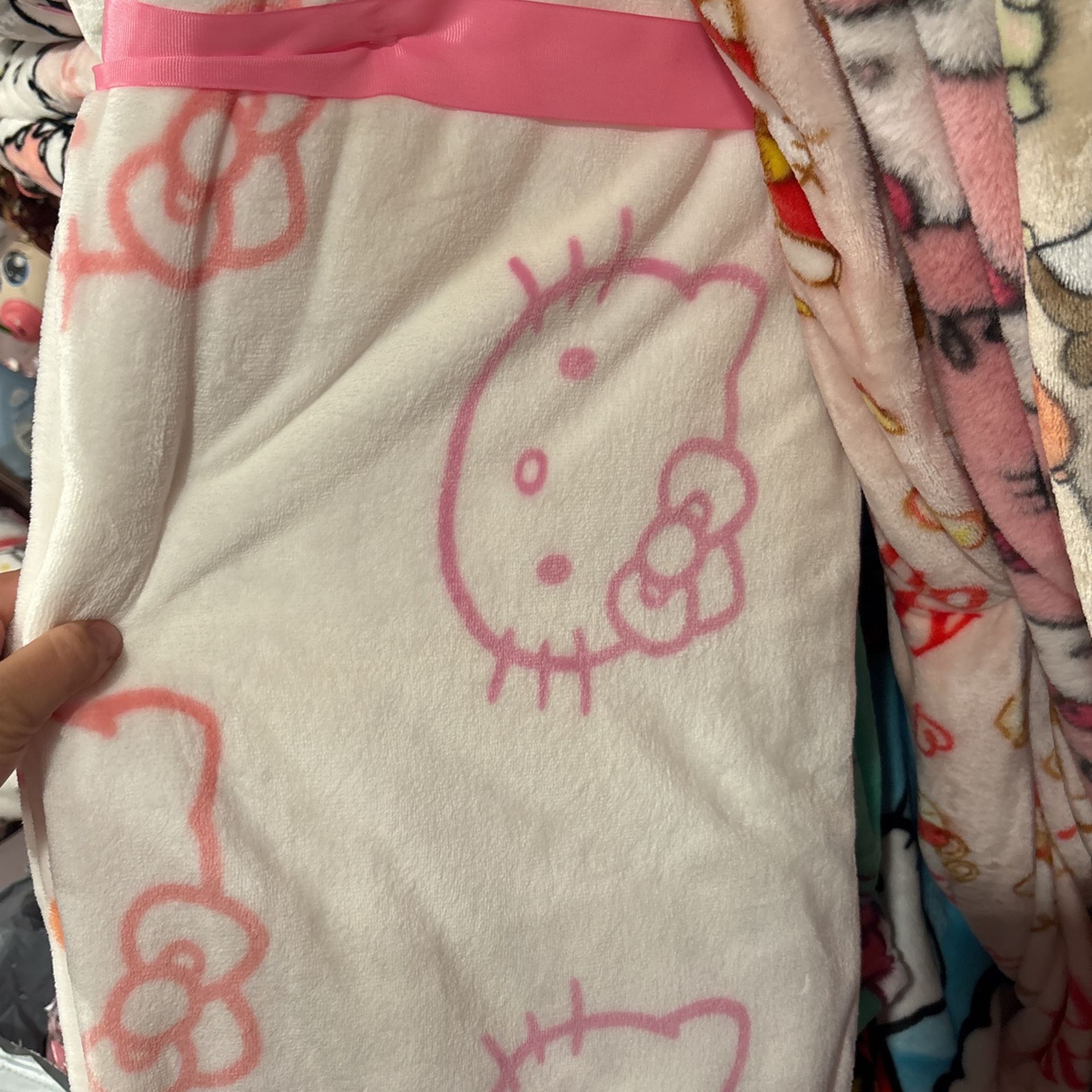 Hello Kitty Blanket