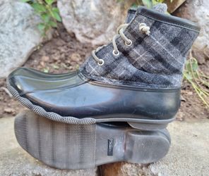 Nice Womens Black/Gray Plaid Sperry Saltwater Wool Duck Boots US Sz- 9