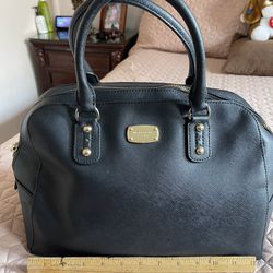 Excellent Condition Authentic Women Hand Bags 