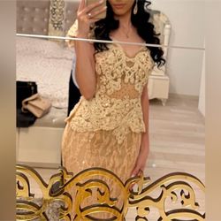 Elegant Cream Lace maxi Dress