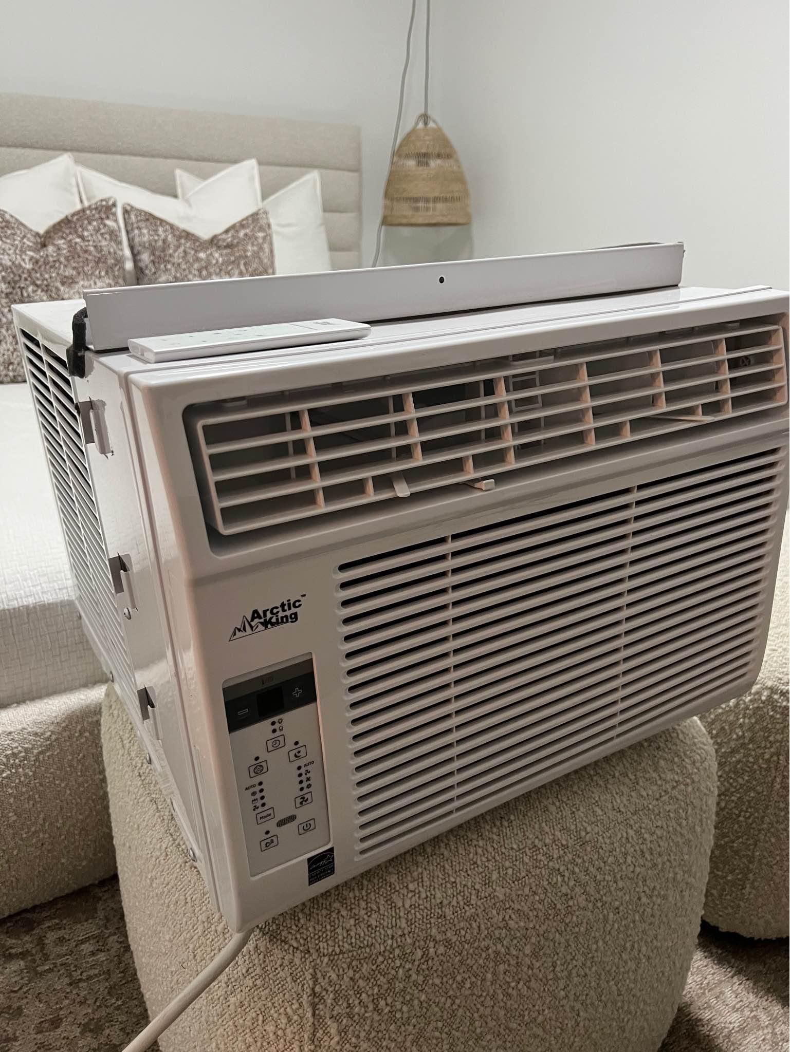 AC Units - Window - Air conditioner