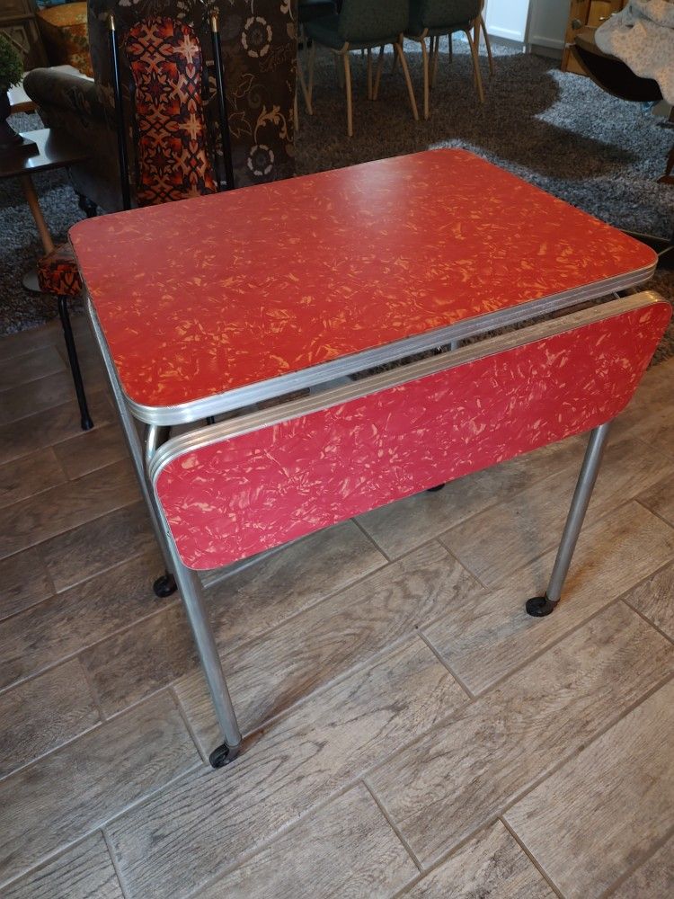 1950s Formica Table Small Table/bar Cart