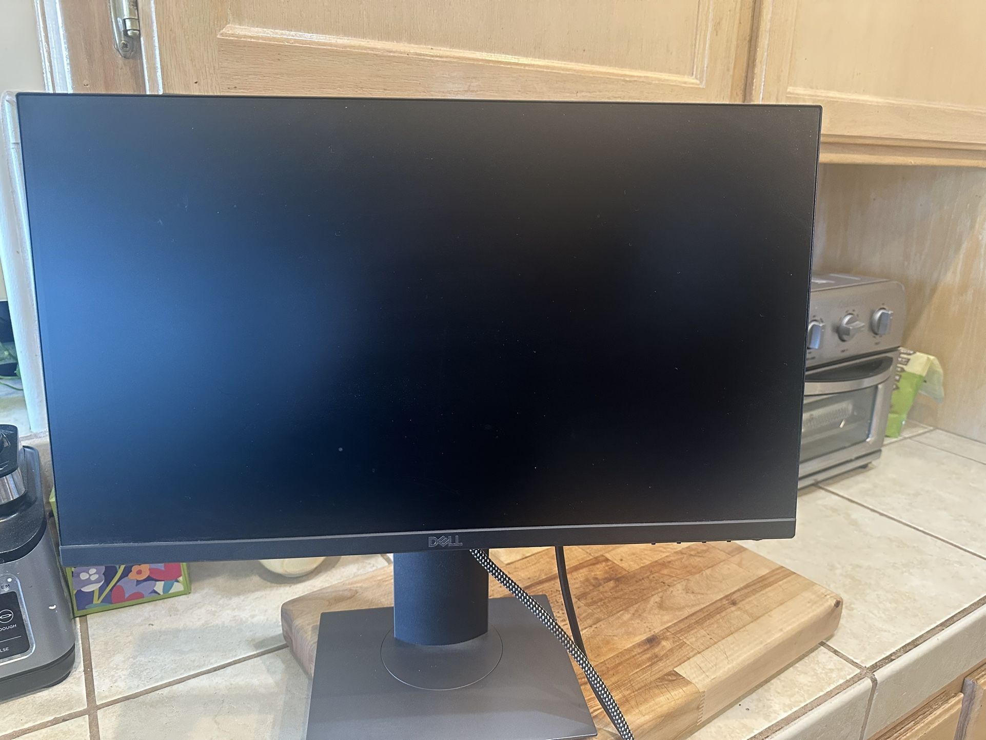 Computer Monitor 19”X11” With HDMI Cable
