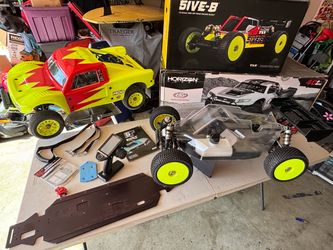Losi 5T & Losi 5B plus tons of parts