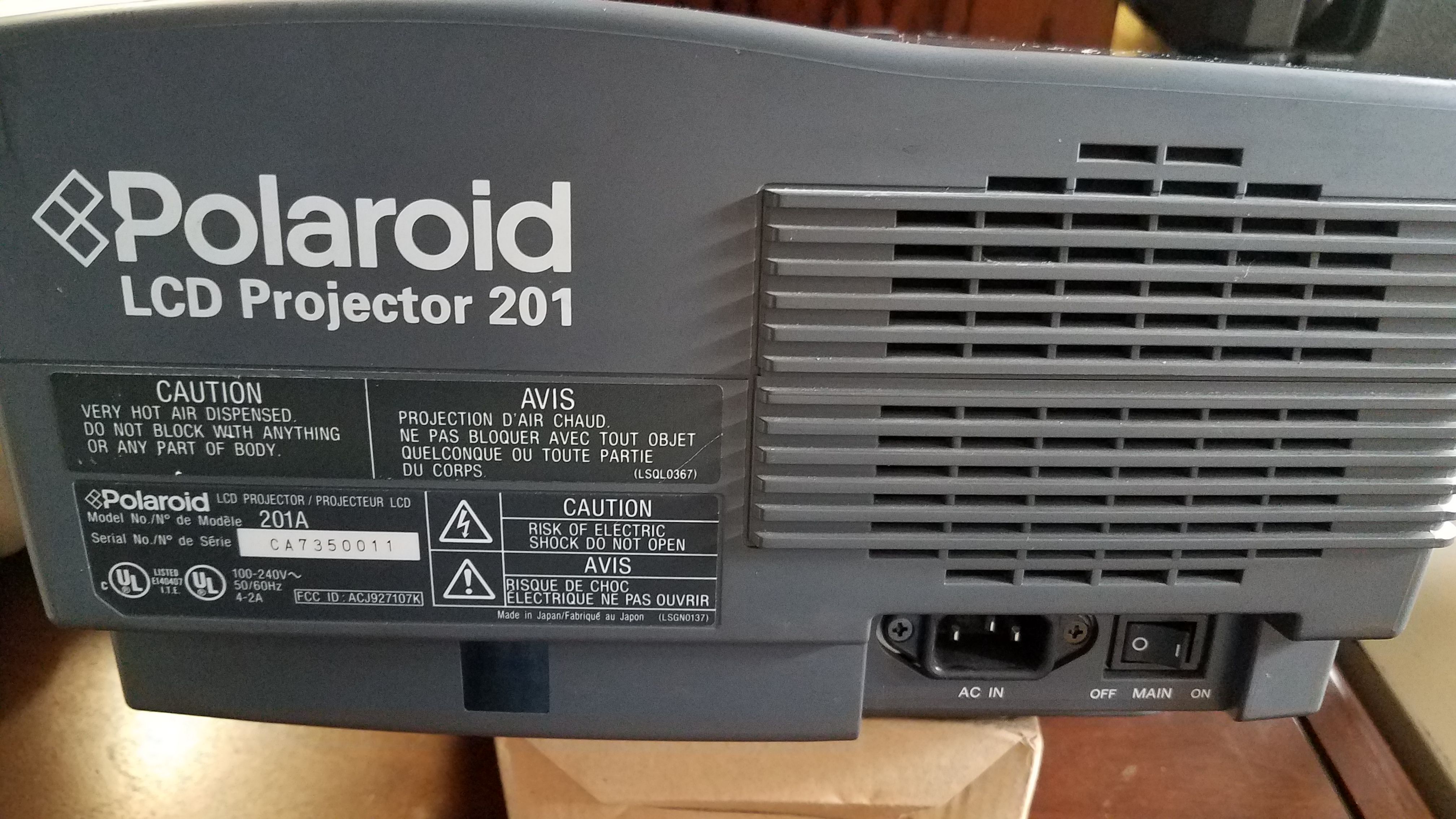 Polaroid LCD Projector 201