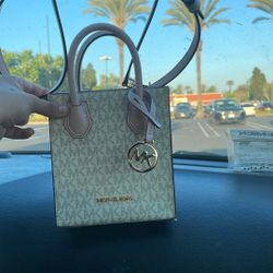 Michael Kors Pink And Beige Mini Hand Bag