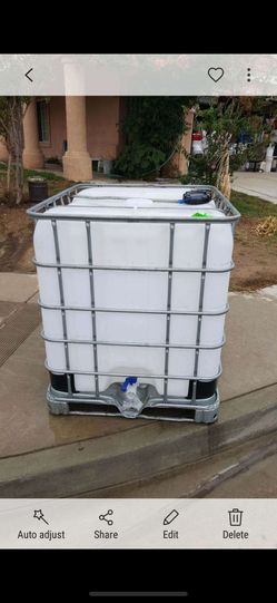 275 Gallon Water Tank $85 Each
