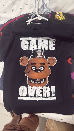 Five nights at Freddy’s game over black T-shirt, boys Five nights at Freddy’s game over black Tshirt boys