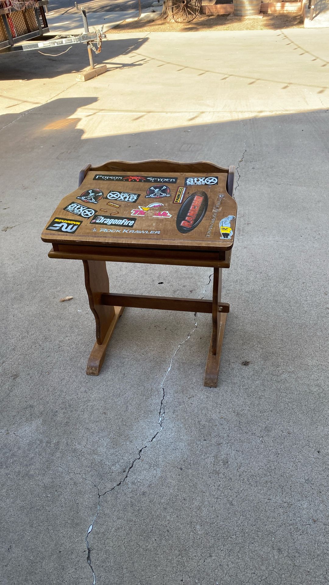 Desk And Bench Needs To Be Put Together.