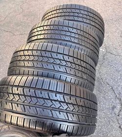 235/50/19 Continental 📍📍 Selling a set of 4 tires with 80% tread life remaining 📍🌟