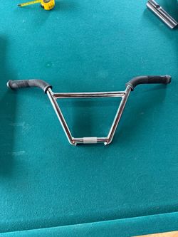 Throne Chrome bars