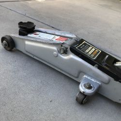 Hydraulic Floor Jack:  4000 lbs