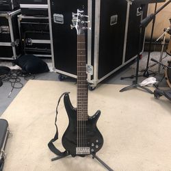 Ibanez Soundgear 6 String Bass