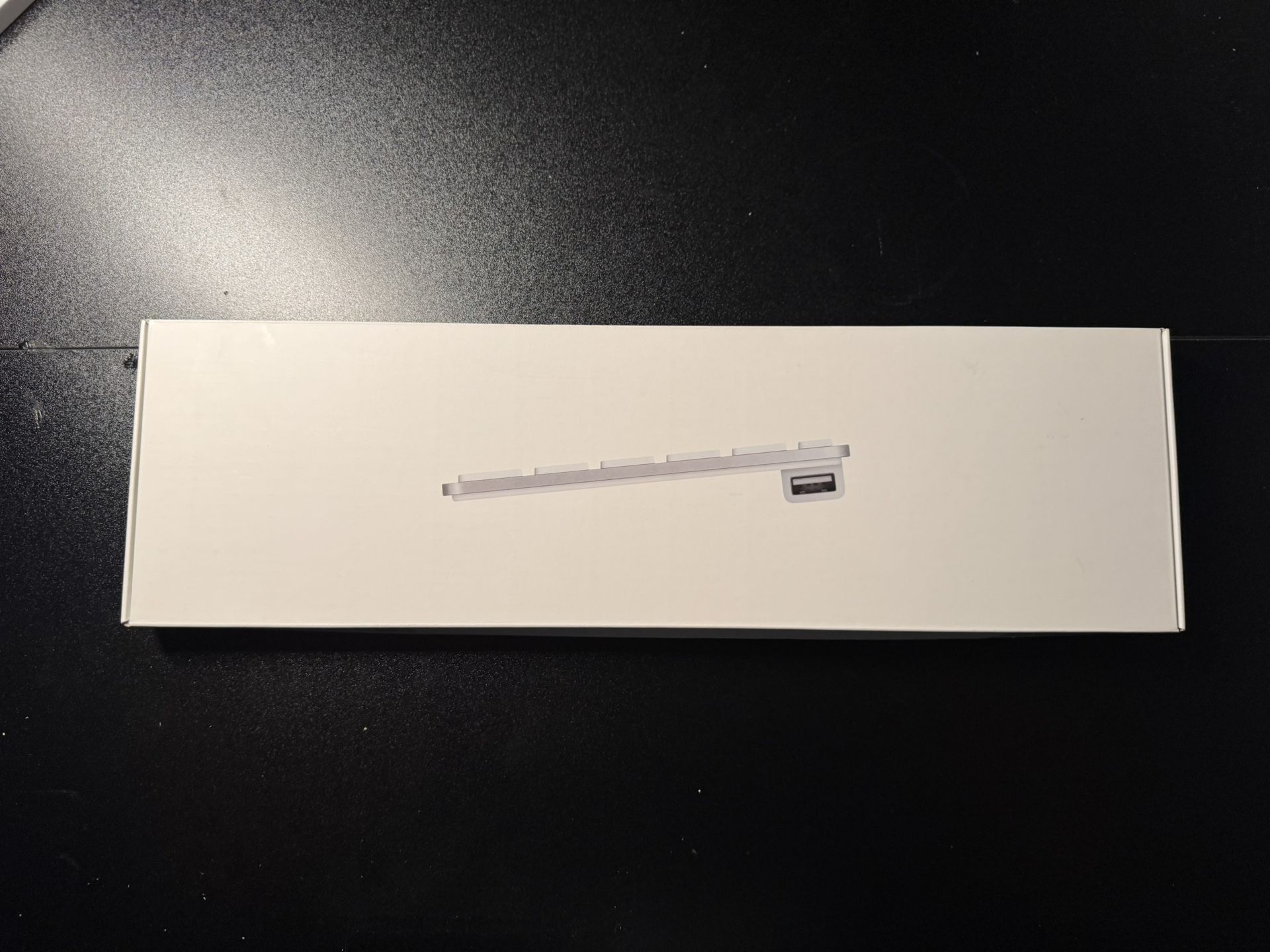 Apple Wireless Keyword BRAND NEW w/ Numeric Keypad
