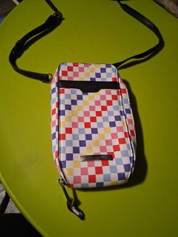 MULTI COLOR LIGHTWEIGHT PURSE 