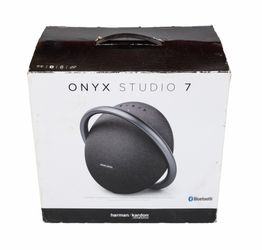 Harman Kardon Onyx Studio 7 Loudspeaker Bluetooth Portable, 8 hours playtime