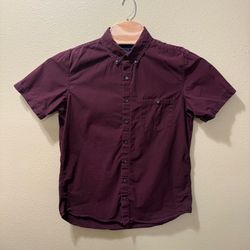 Men’s Large LT American Eagle Outfitters Vintage Fit Burgundy Button Up Shirt