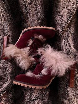 Brand New Coach ‘Kristy’ Maroon Suede Faux Fur Lace-up Heeled Lug Sole Mules
