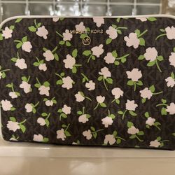Michael Kors Cosmetic Bag