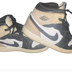 Toddler Jordan 1 Tan/Black – Size 10
