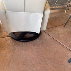 SWIVEL RECLINER CHAIR