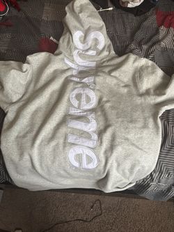 Supreme hoodie