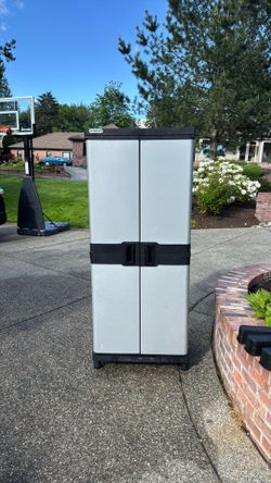 Stanley Garage Cabinet