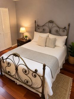 Queen Metal Bed Frame