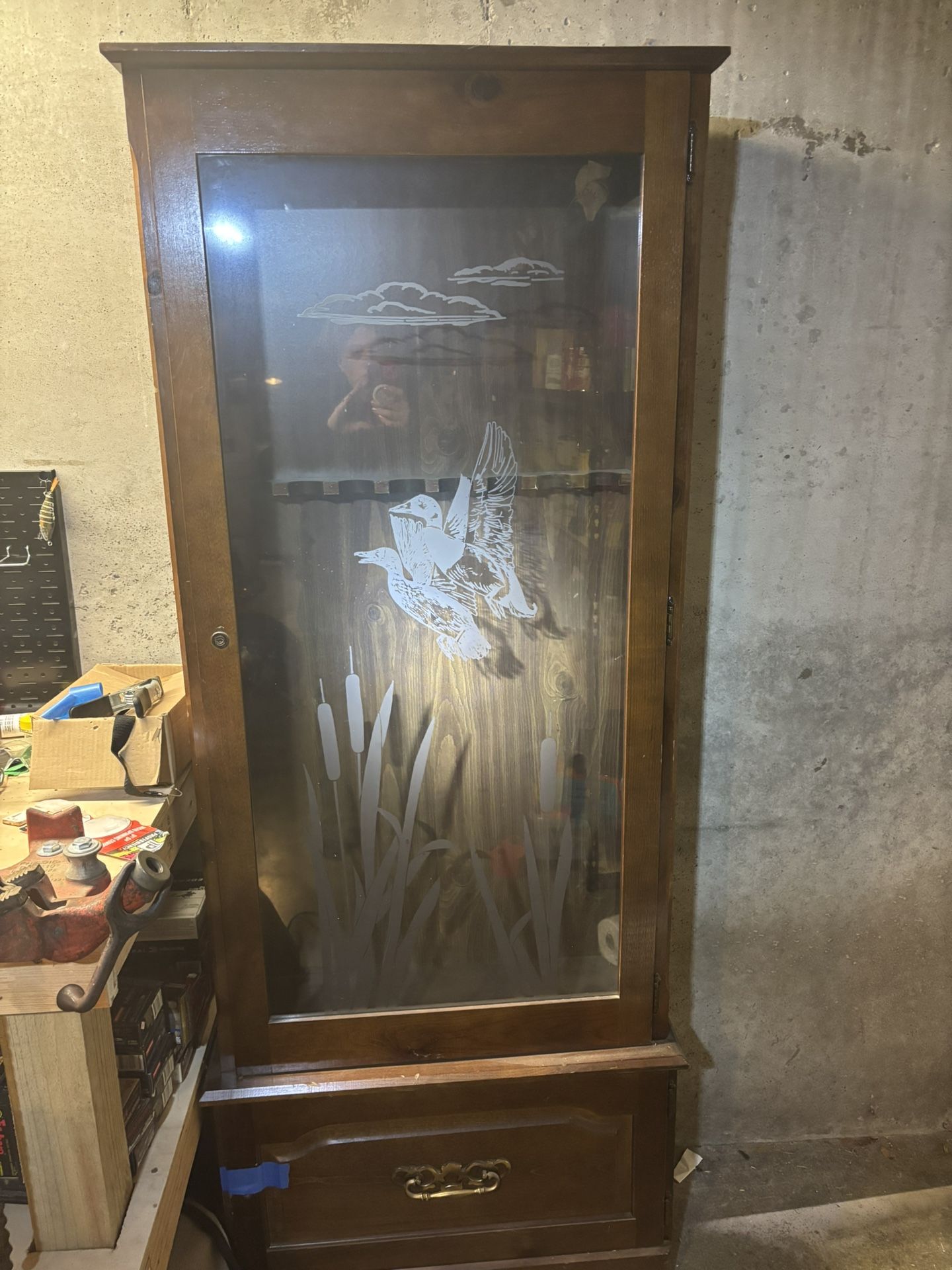 Wooden Gun Display/case