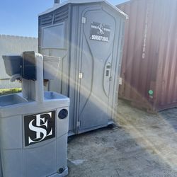 Portable Restrooms 