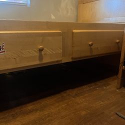 Twin Bed With Trundle