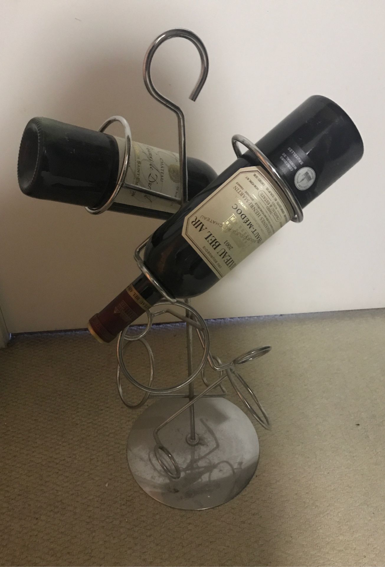 Wine rack - 6 bottles capacity- stainless With 4 Wine Glasses
