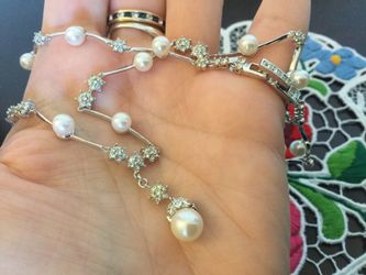 Delicate Pearls and silver necklace 🎀🛍