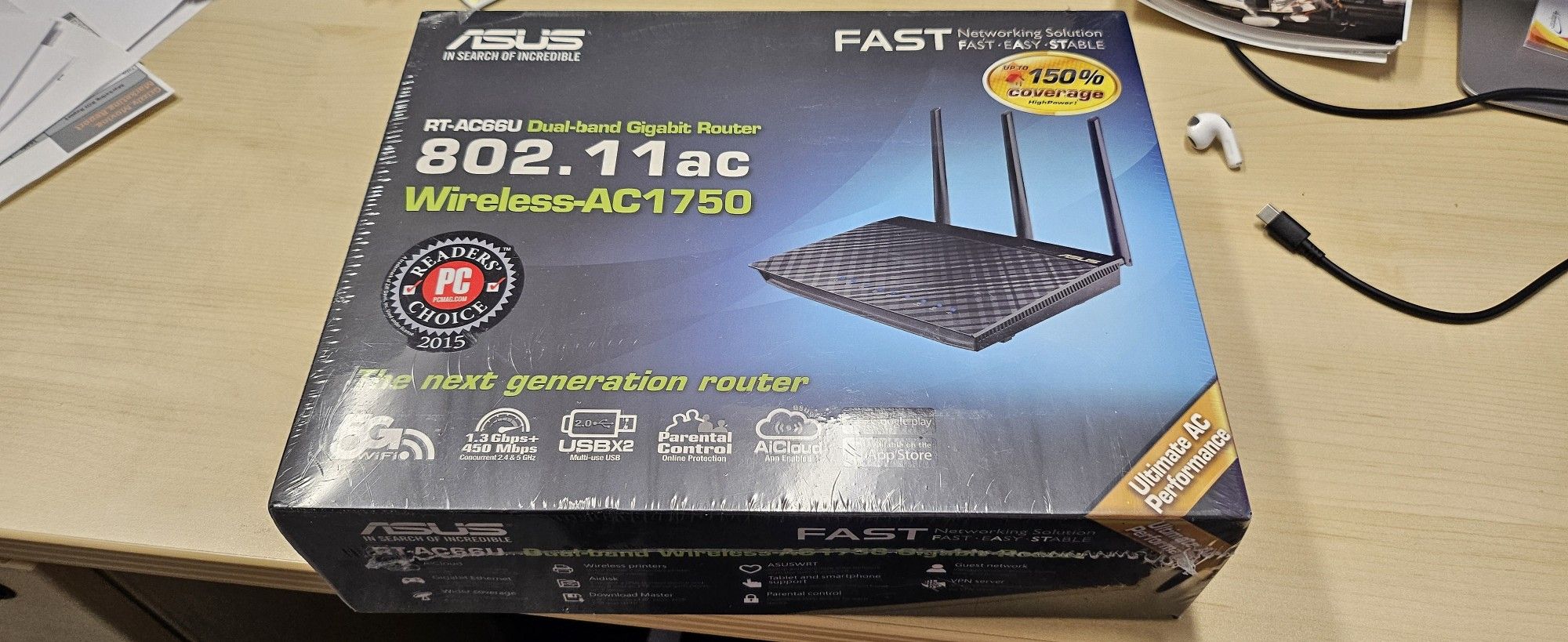 BRAND NEW UNOPENED Asus wireless router RT-AC66U Dual-Band Wireless- AC1750 Gigabit Router