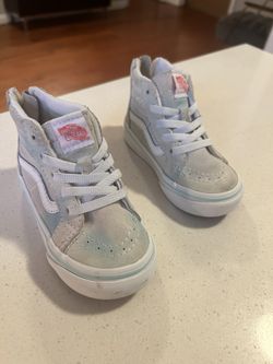 Cute Little Girls VANS Size 6 👧🏻💕
