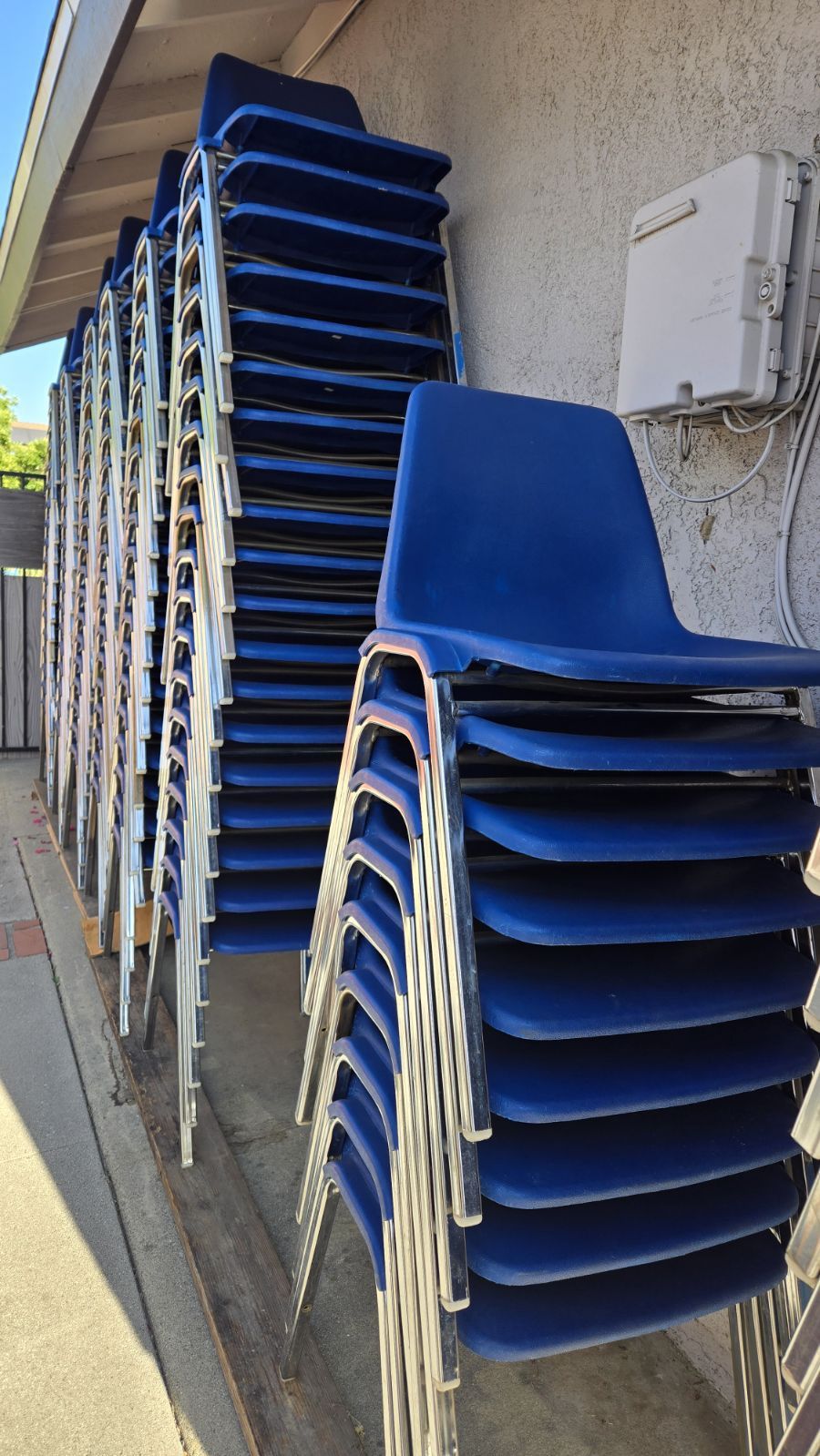 Used Samsonite Office Chairs - Good Condition & Affordable Price $4/Ea