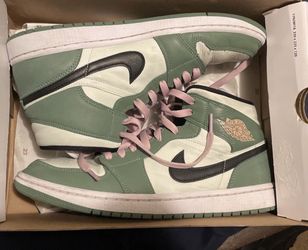 Dutch Green Jordan 1