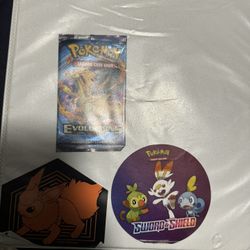 Pokemon folder 200+cards