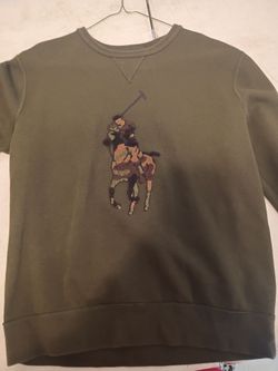 Green polo long sleeve sweater