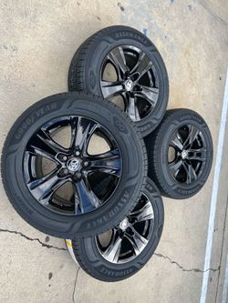 New Toyota Rav 4 rims and tires 17” Oem factory wheels rines y llantas nuevas para rav4 Sienna Highlander Tacoma 5 lugs