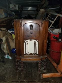 Antique radio