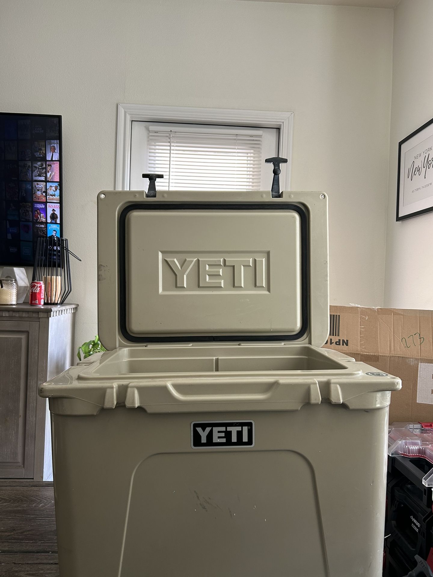 Yetti Cooler 50 Tundra