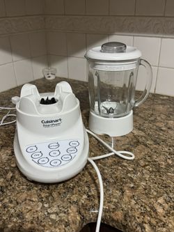 Cuisinart Blender With Glass Jar