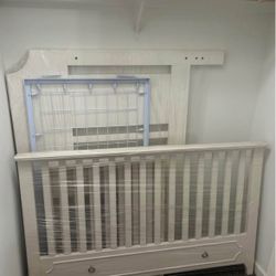 Pottery Barn Crib W Mattress + Changing Table