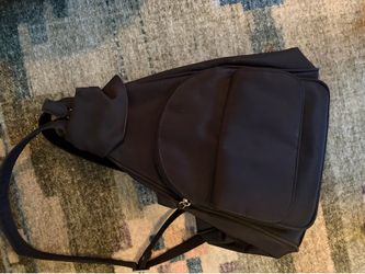 black triangle backpack 🔴